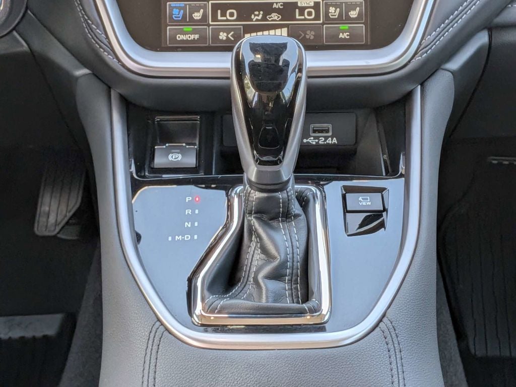 2025 Subaru Legacy Touring XT