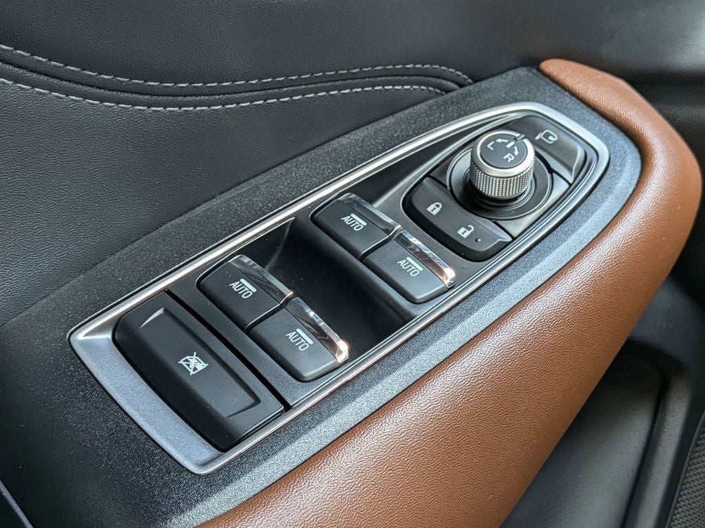 2025 Subaru Outback Touring
