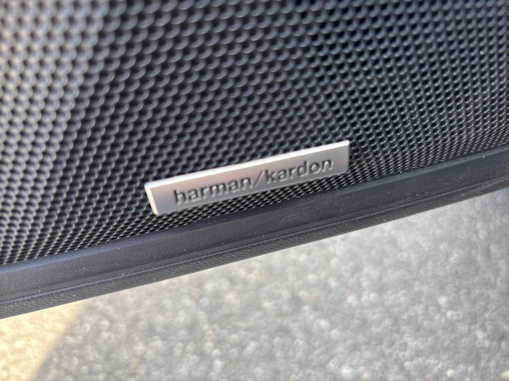 2022 Subaru Outback Limited XT