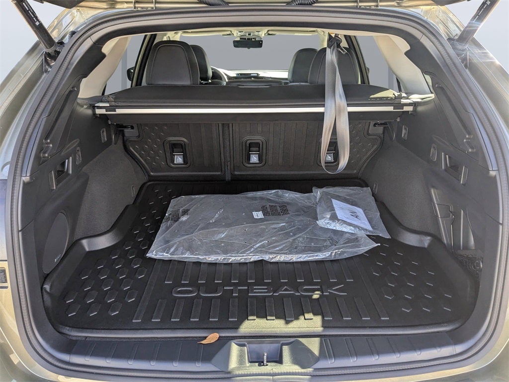 2025 Subaru Outback Touring XT