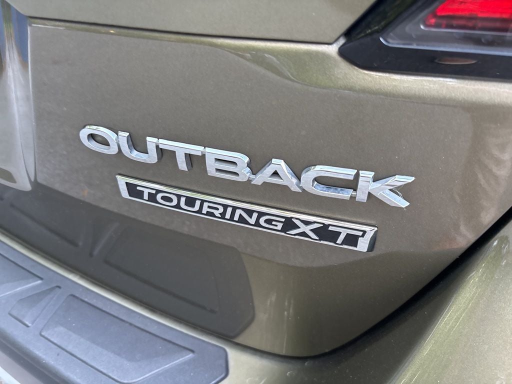 2020 Subaru Outback Touring XT