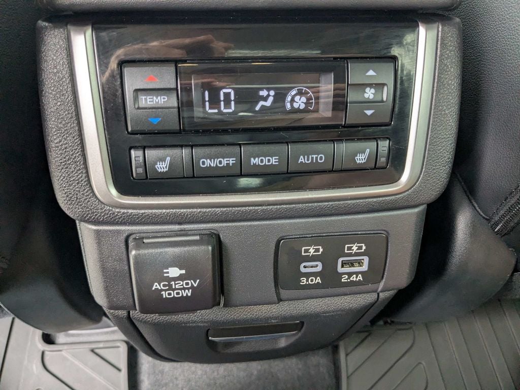 2025 Subaru Ascent Onyx Edition Touring