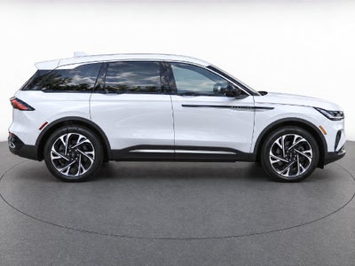 2025 Lincoln Nautilus Premiere