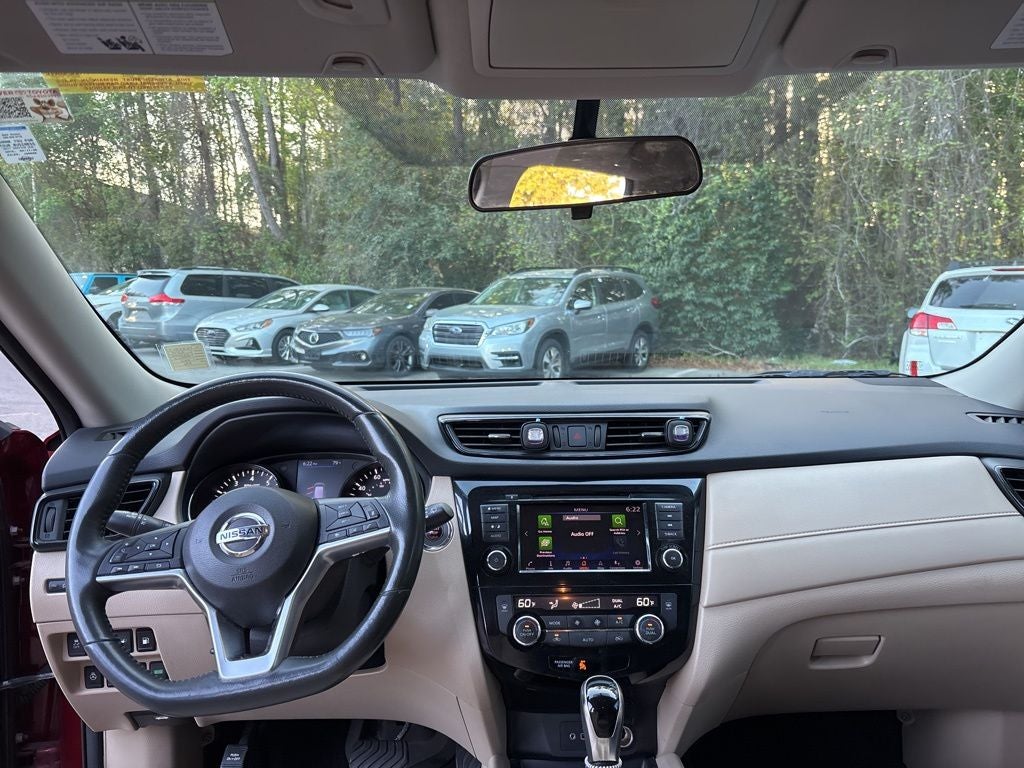 2018 Nissan Rogue SV