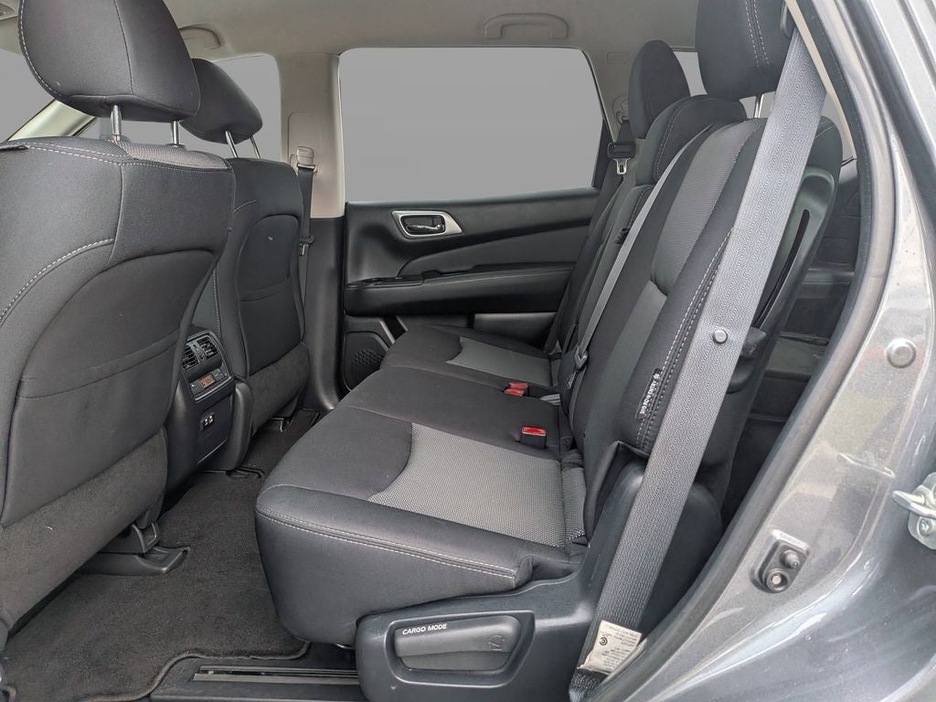 2020 Nissan Pathfinder SV