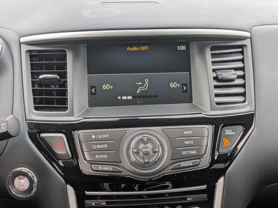 2020 Nissan Pathfinder SV