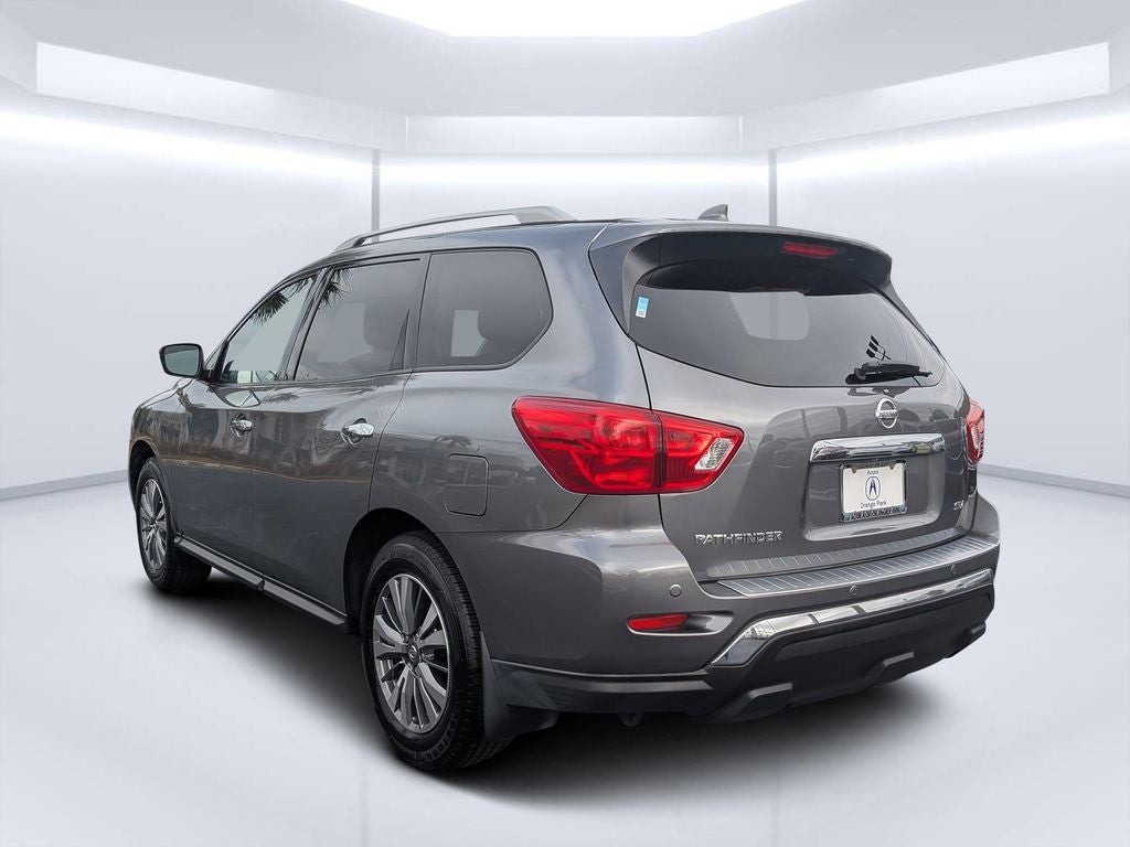 2020 Nissan Pathfinder SV