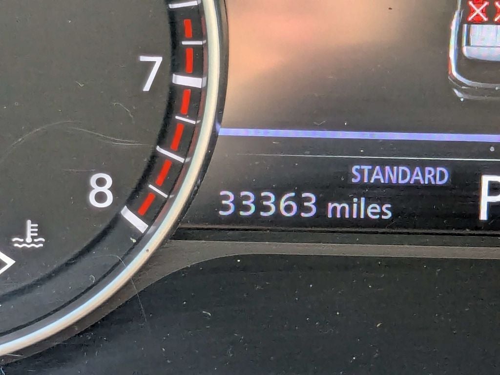 2023 Nissan Pathfinder SV