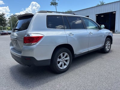 2013 Toyota Highlander SE