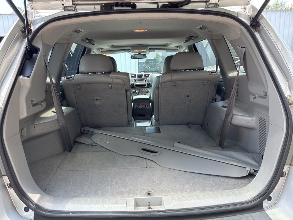2013 Toyota Highlander SE