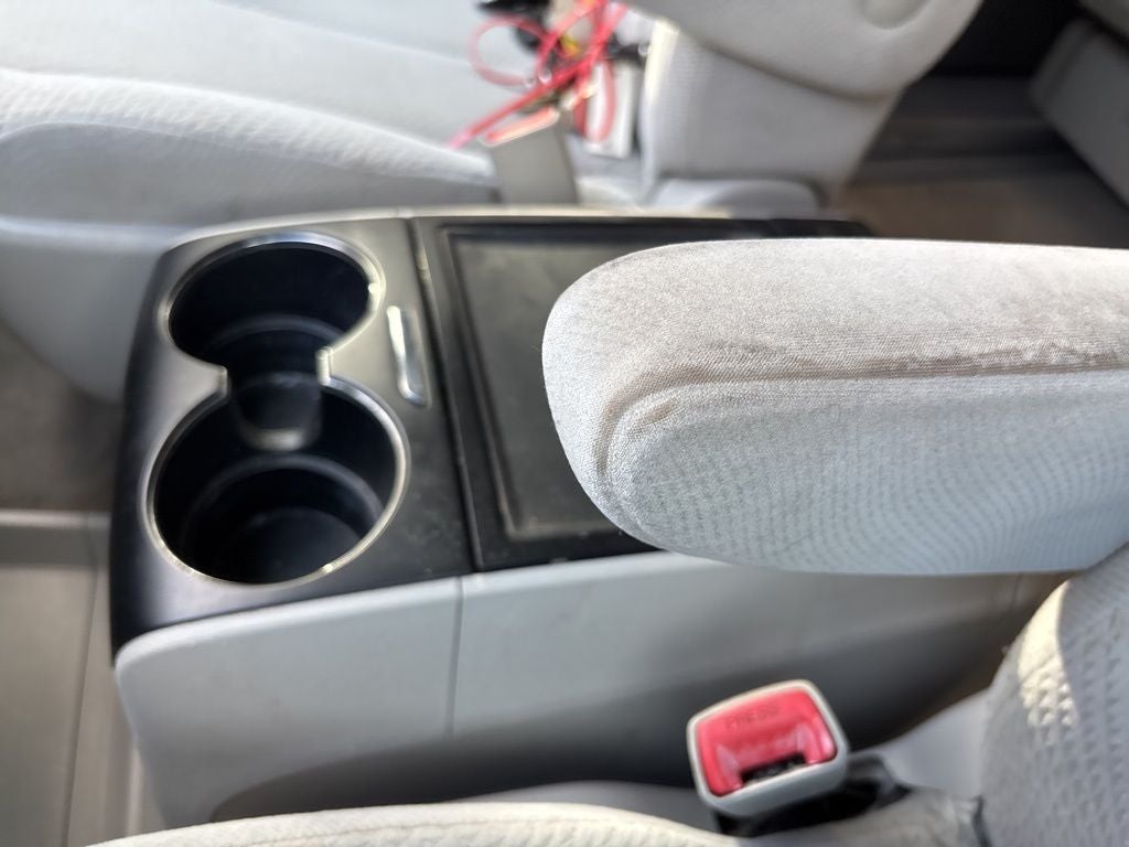 2014 Toyota Sienna LE