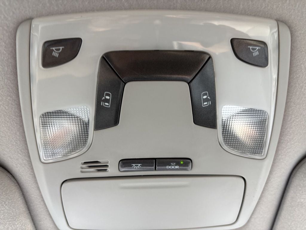 2014 Toyota Sienna LE