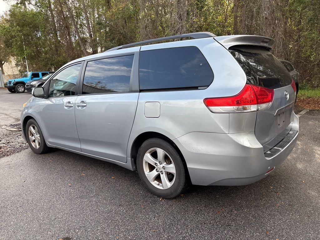 2014 Toyota Sienna LE