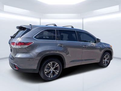 2016 Toyota Highlander XLE V6