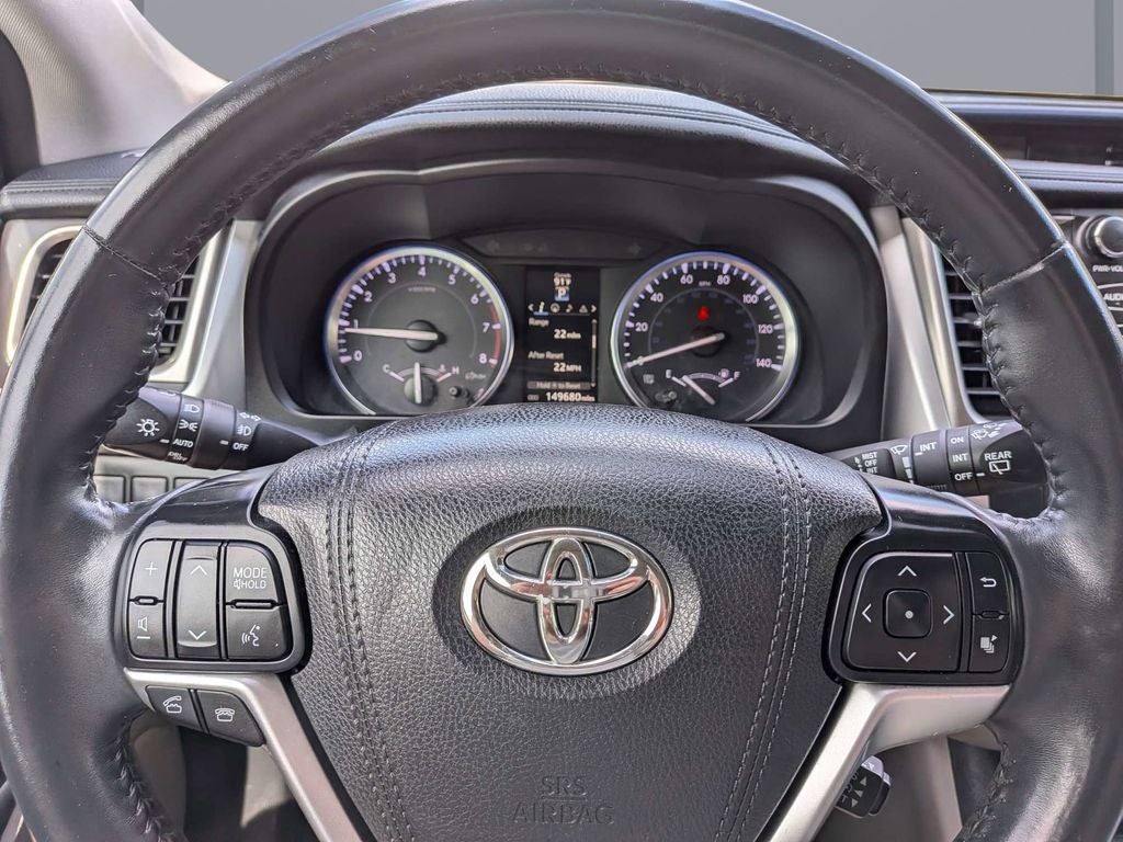 2016 Toyota Highlander XLE V6