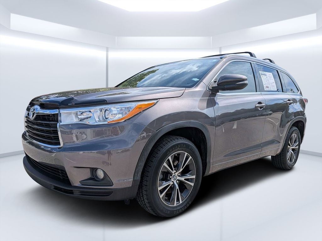 2016 Toyota Highlander XLE V6