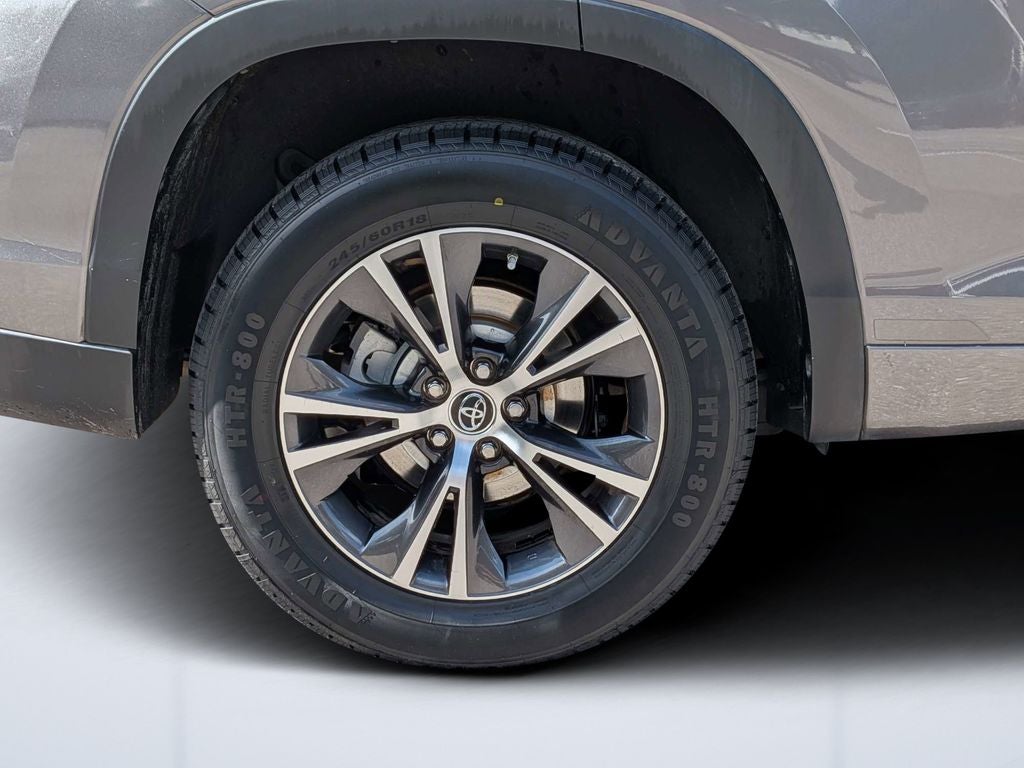 2016 Toyota Highlander XLE V6