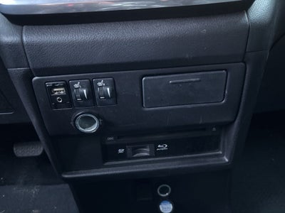 2015 Toyota Sienna SE 8 Passenger