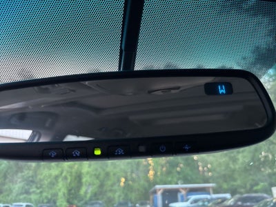 2015 Toyota Sienna SE 8 Passenger