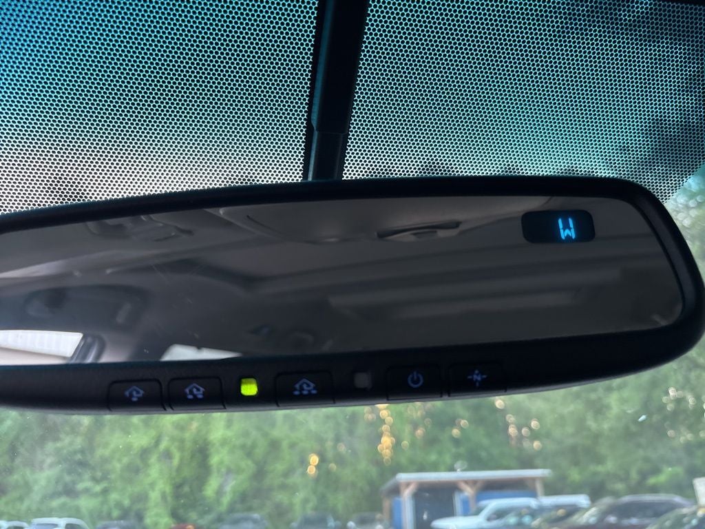 2015 Toyota Sienna SE 8 Passenger