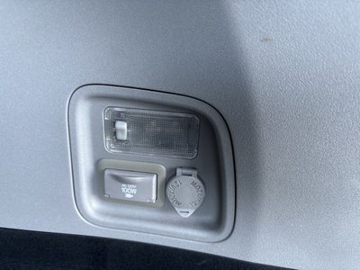 2015 Toyota Sienna SE 8 Passenger