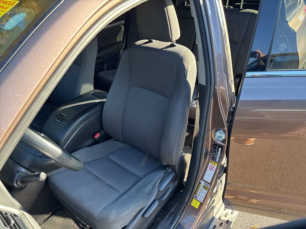 2017 Toyota Highlander LE