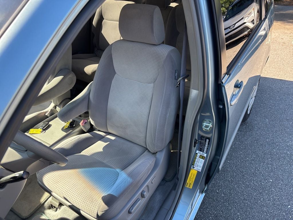 2007 Toyota Sienna Base