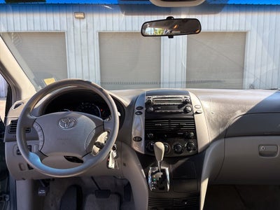 2007 Toyota Sienna CE