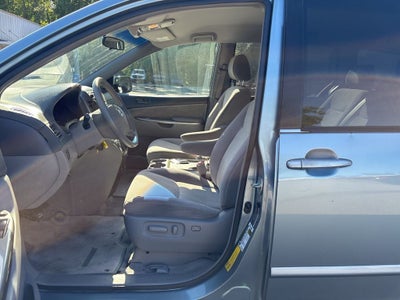2007 Toyota Sienna CE
