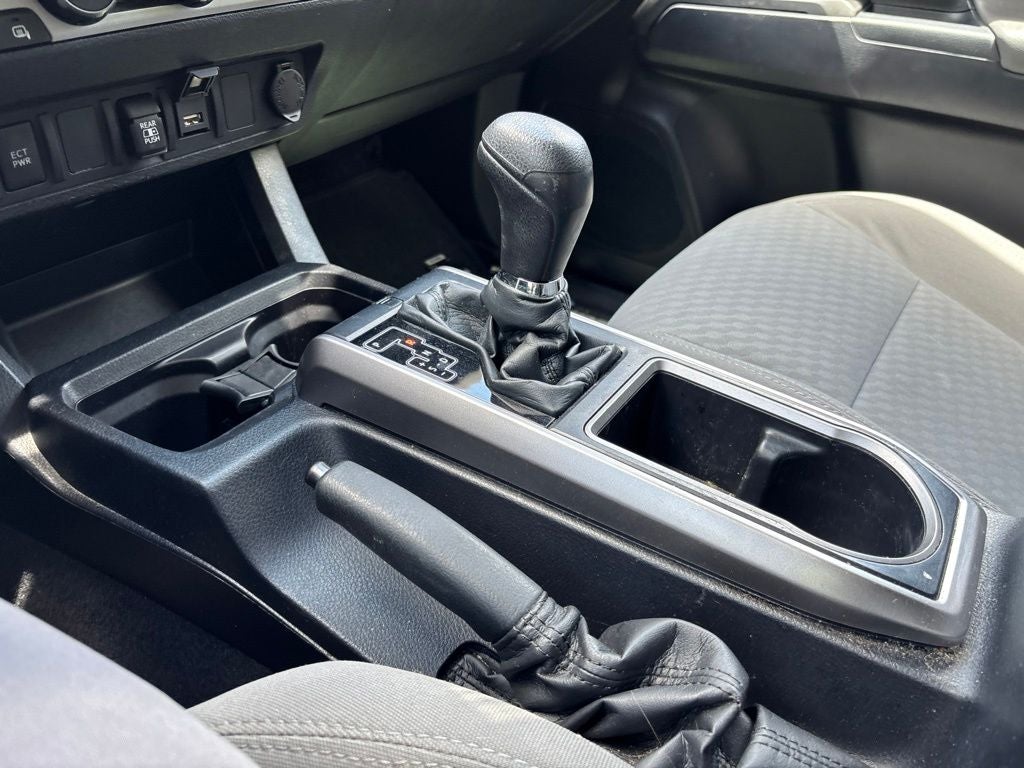 2021 Toyota Tacoma SR5 V6