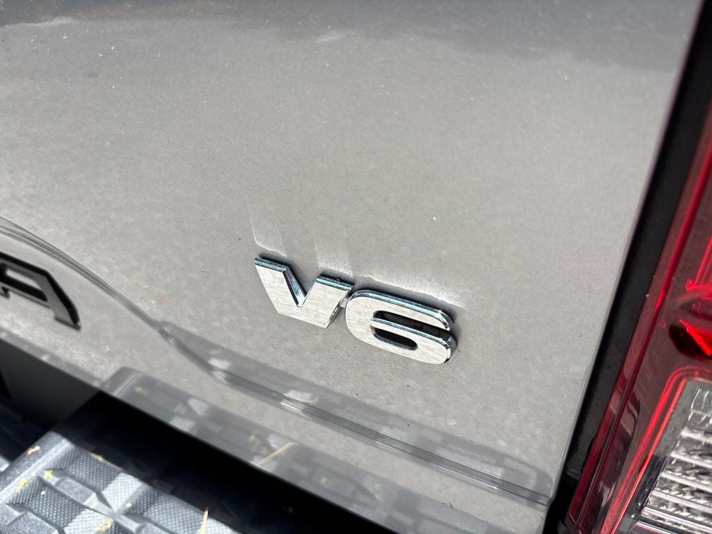 2021 Toyota Tacoma SR5 V6