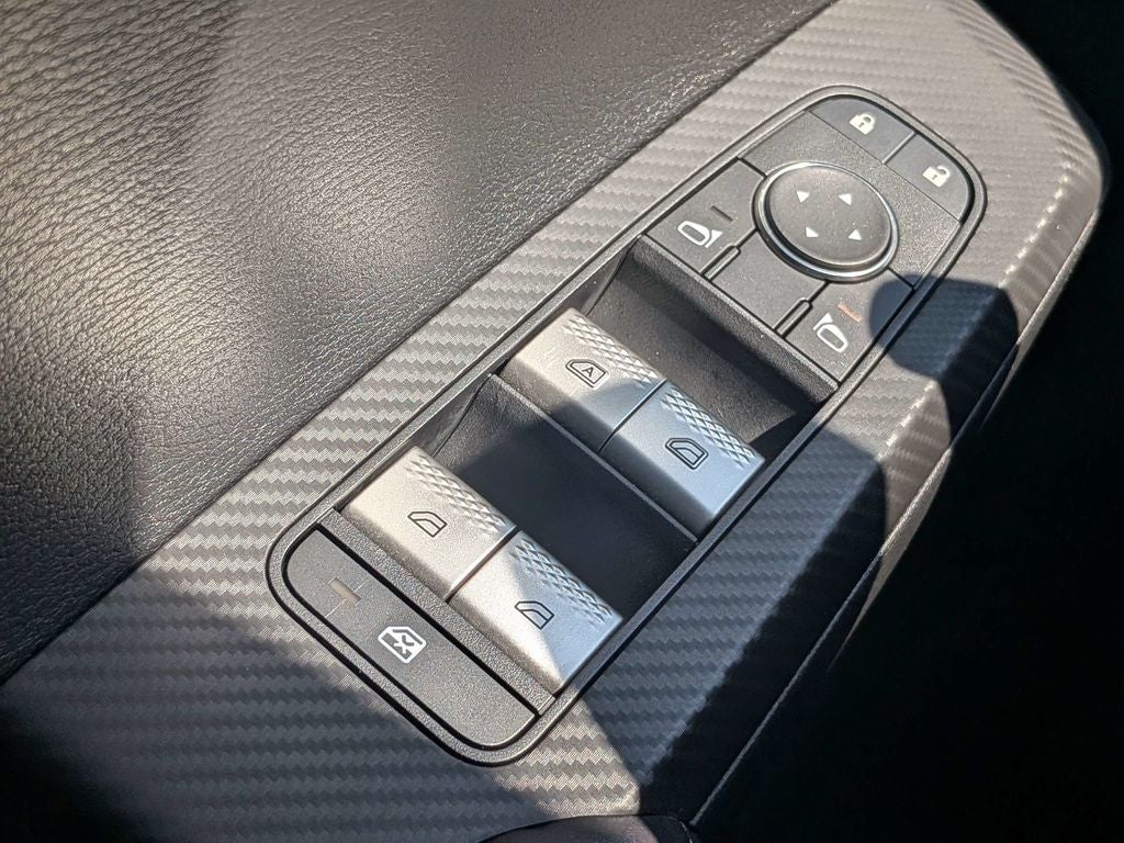 2024 Mitsubishi Outlander ES