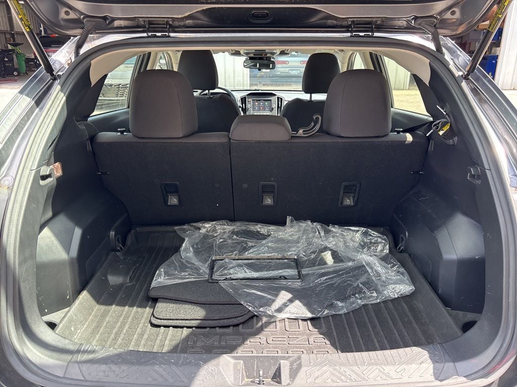 2025 Subaru Impreza Base
