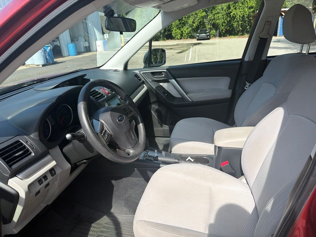 2015 Subaru Forester 2.5i