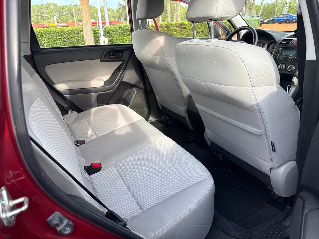 2015 Subaru Forester 2.5i
