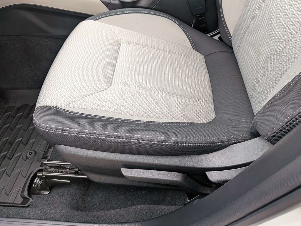 2023 Subaru Forester Base