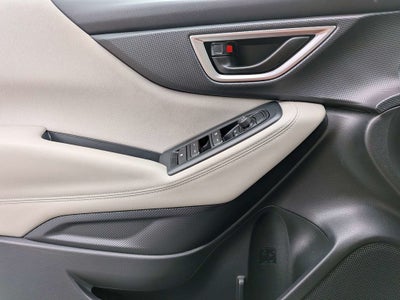 2023 Subaru Forester Base