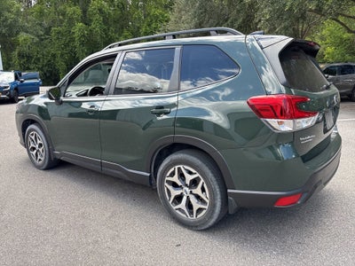 2024 Subaru Forester Premium