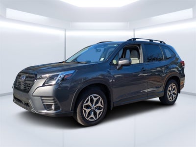 2024 Subaru Forester Premium