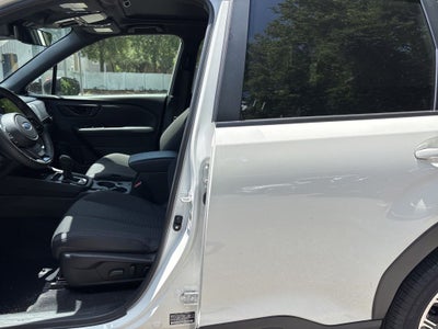 2025 Subaru Forester Premium