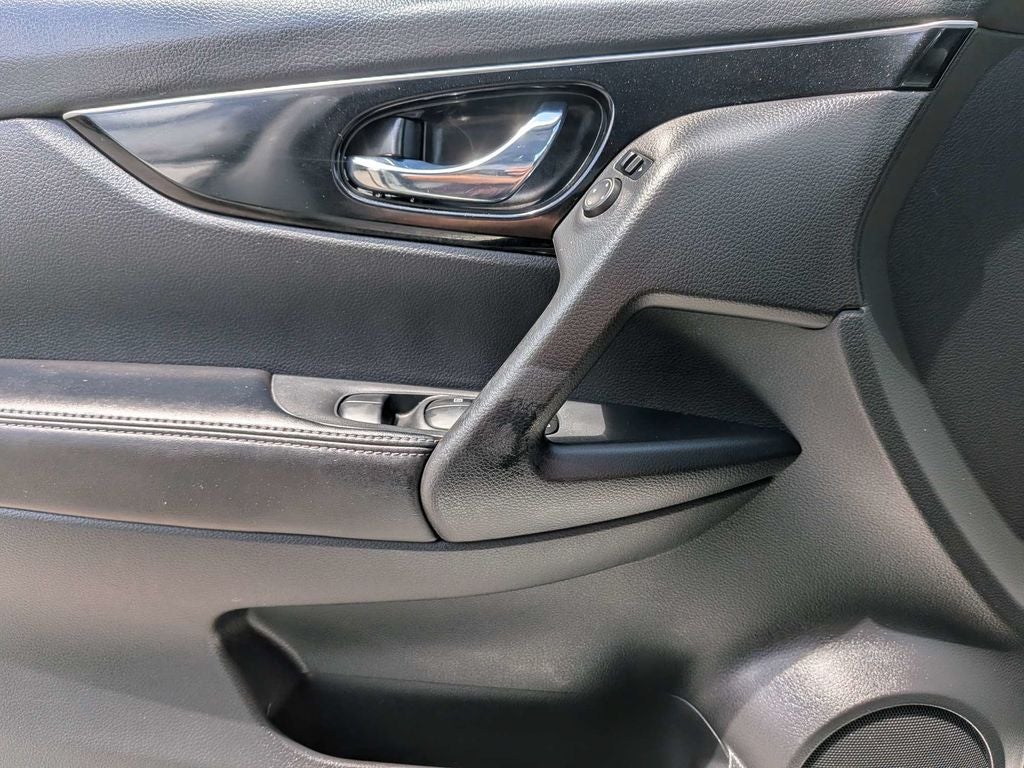 2017 Nissan Rogue Sport SL