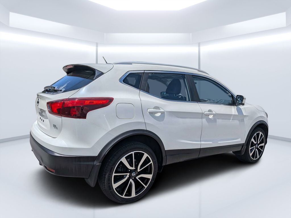 2017 Nissan Rogue Sport SL