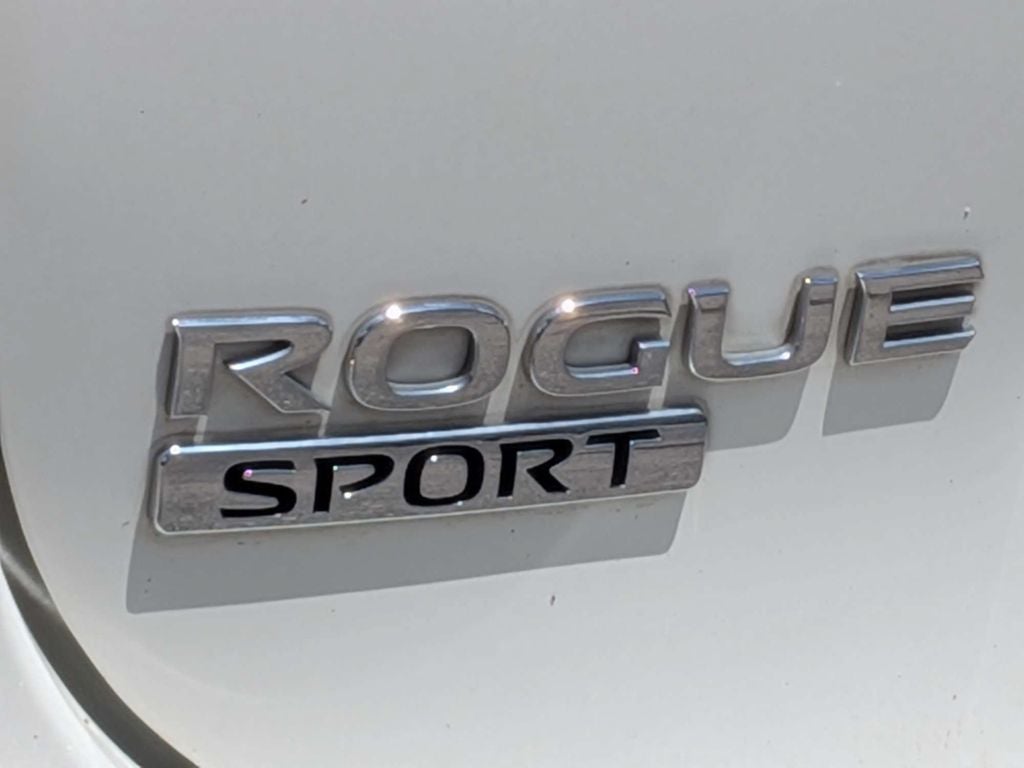 2017 Nissan Rogue Sport SL
