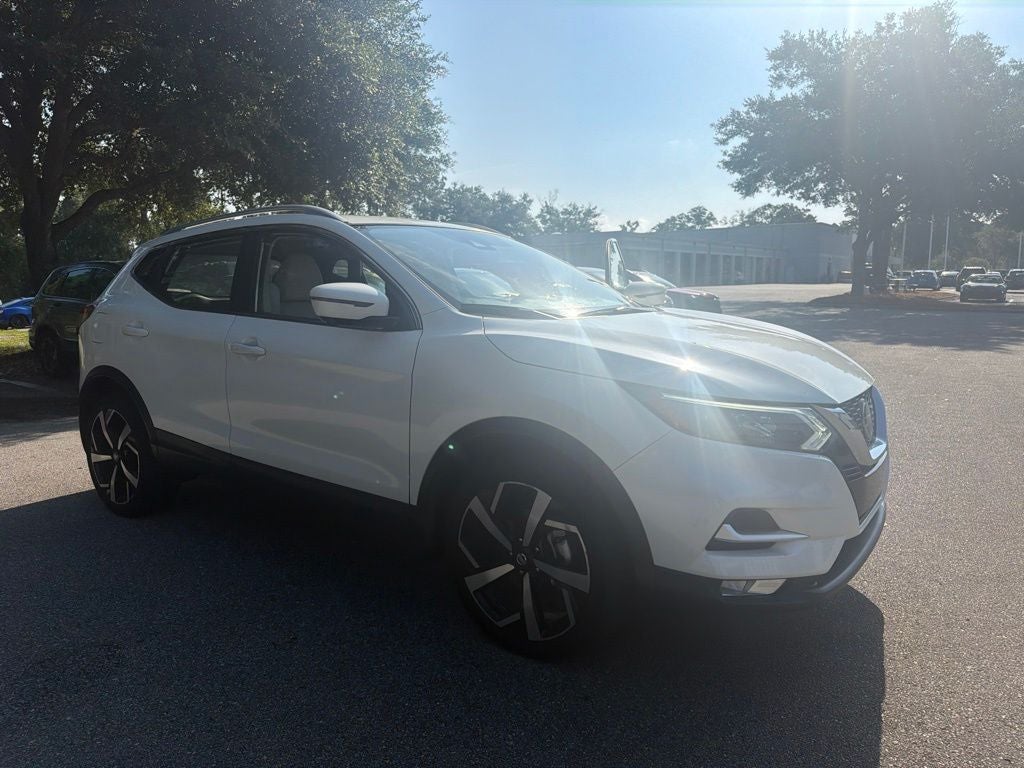 2022 Nissan Rogue Sport SL
