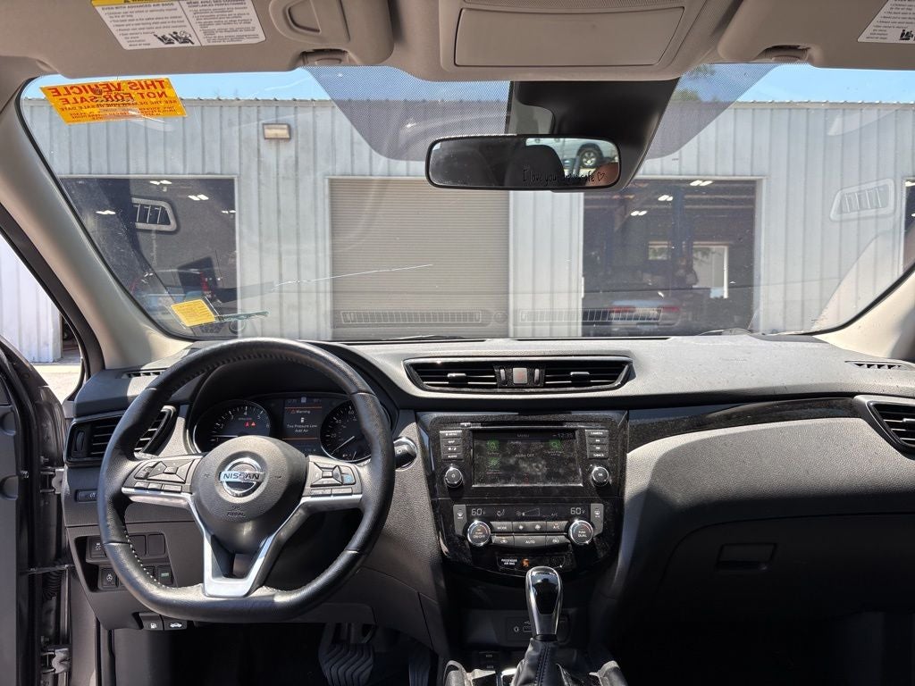 2022 Nissan Rogue Sport SL