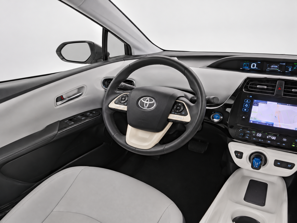 2018 Toyota Prius Three Touring