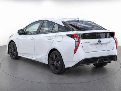 2018 Toyota Prius Three Touring