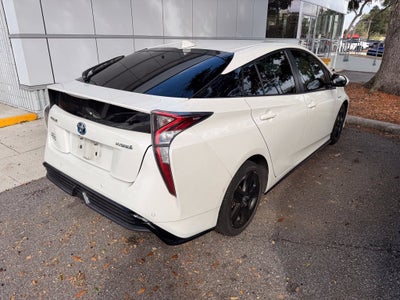 2018 Toyota Prius Three Touring