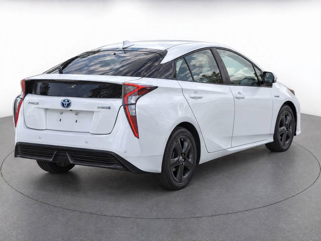 2018 Toyota Prius Three Touring