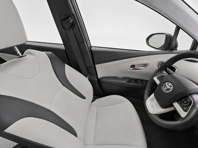 2018 Toyota Prius Three Touring